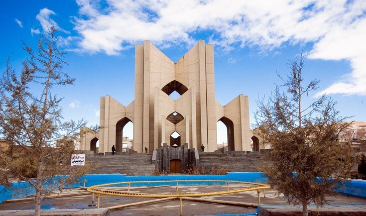 نمای کامل برای گشت و گذار در تبریز