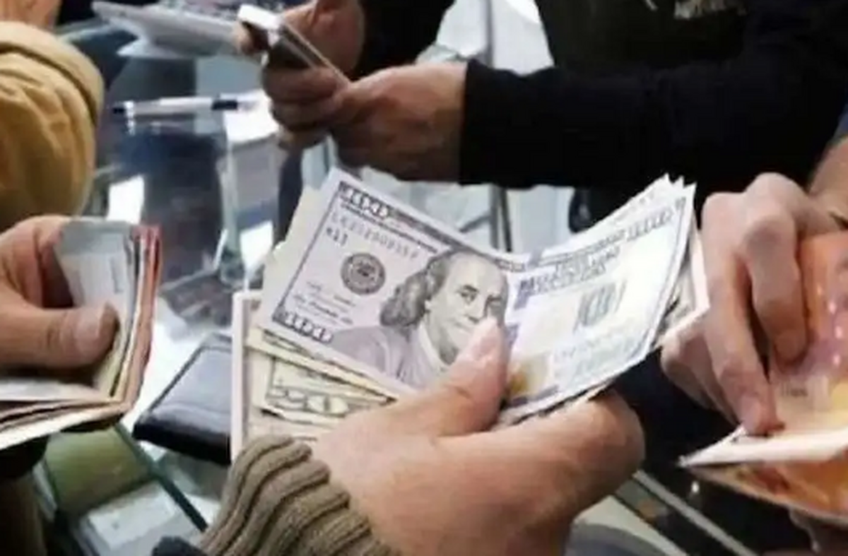 پیشبینی قیمت دلار ۱۶ خرداد ۱۴۰۳؛ سایه نشست شورای حکام روی دلار