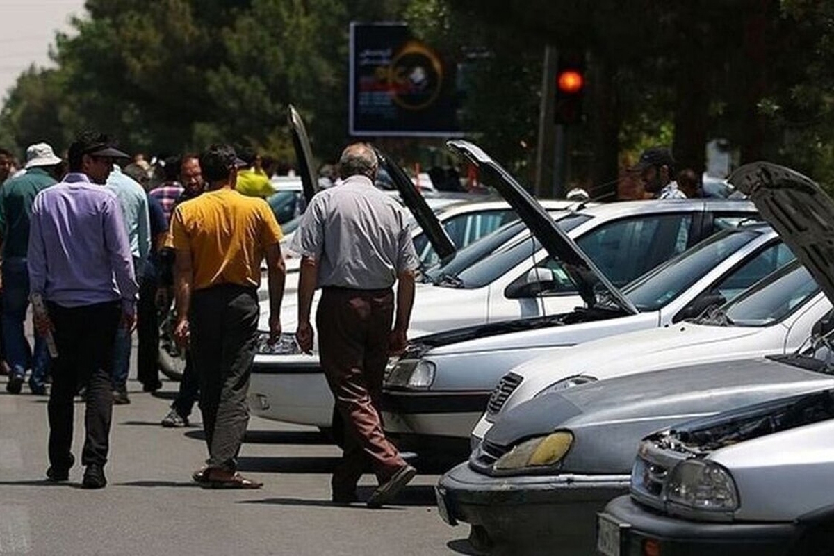 قیمت خودروهای داخلی و خارجی در بازار آزاد امروز ۲ خرداد ۱۴۰۳؛ کوییک، شاهین، دناپلاس و دیگنیتی چند قیمت خورد؟+ جدول