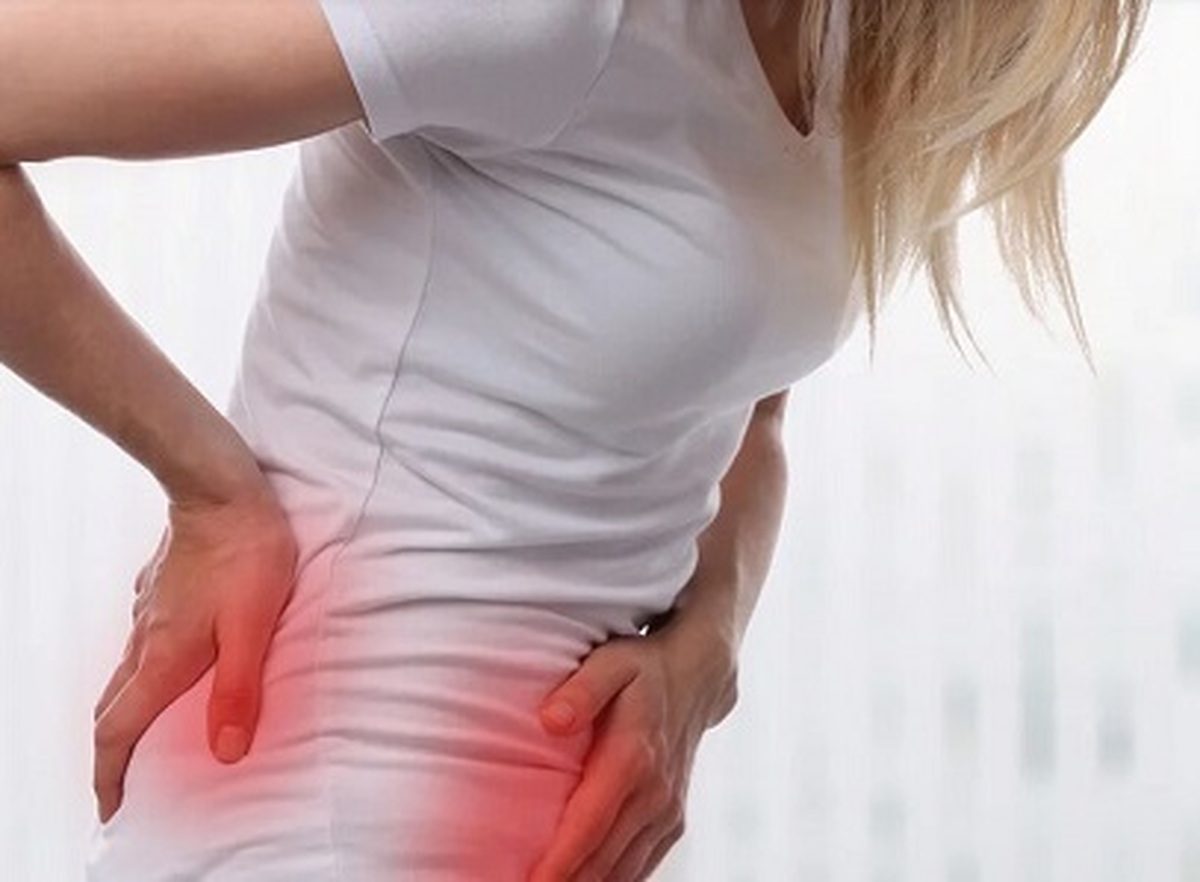 سنگ کلیه این علائم را دارد
