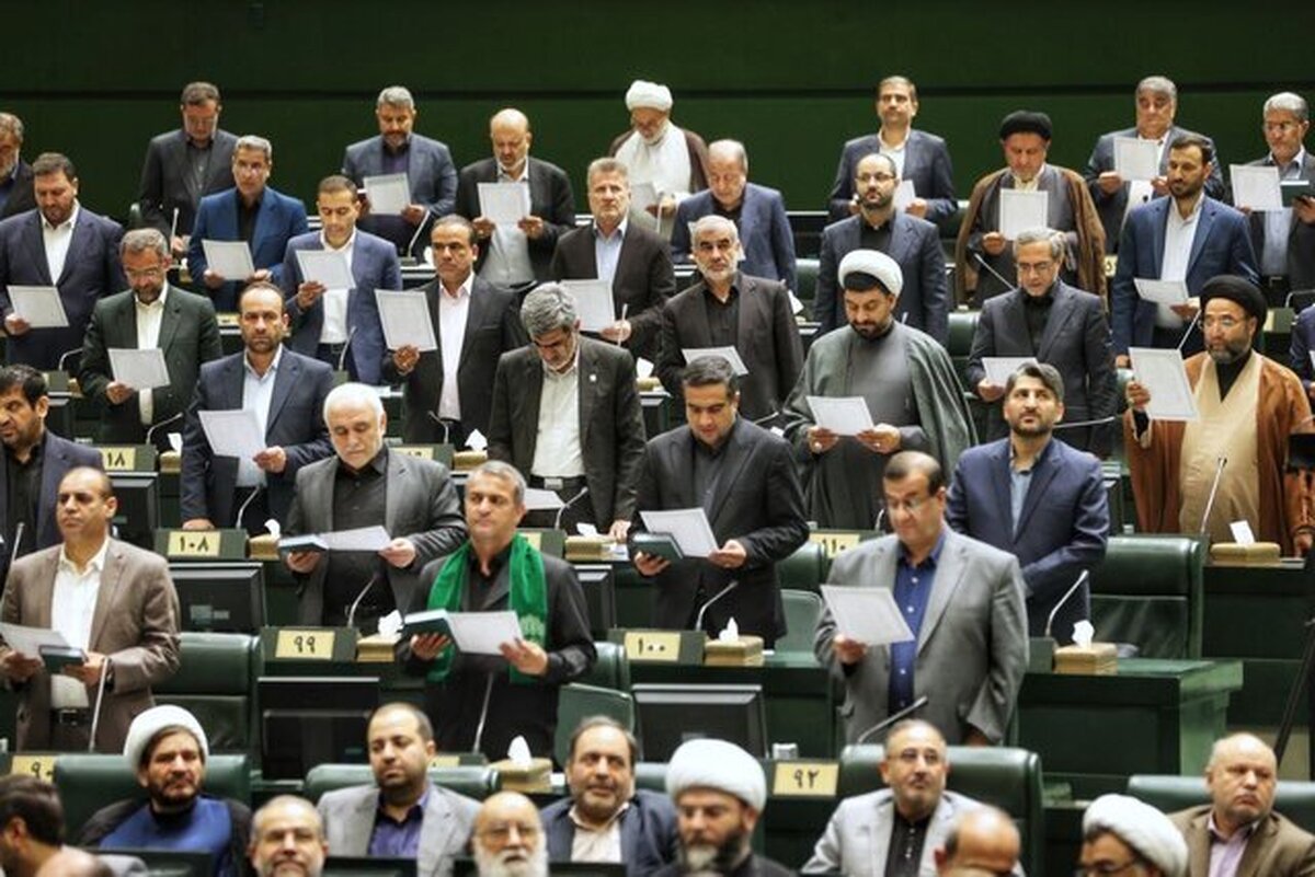 کشور در عرصه اقتصادی دچار کاستی و نارسایی است