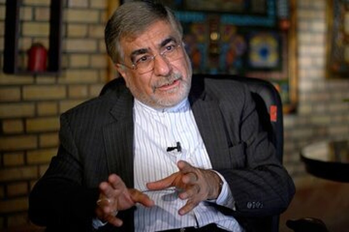 کنایه معنادار علی جنتی به تبلیغات تندروها علیه پزشکیان