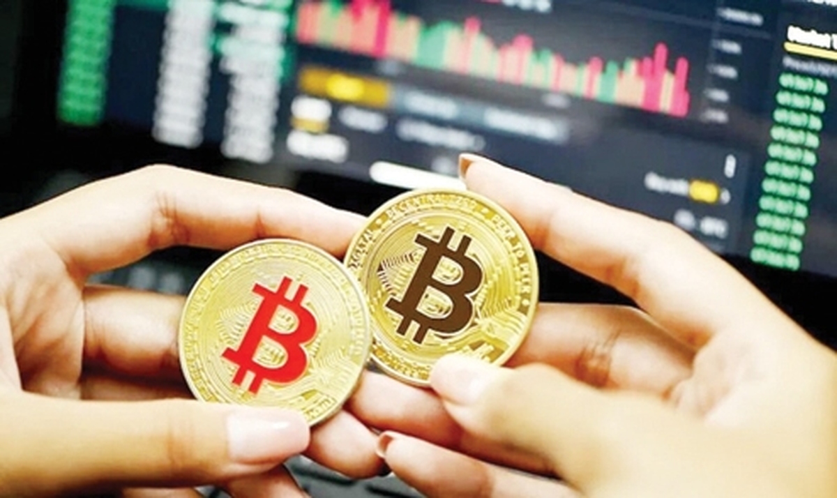 امید تحلیلگران به عملکرد  بیت‌کوین در ماه آینده