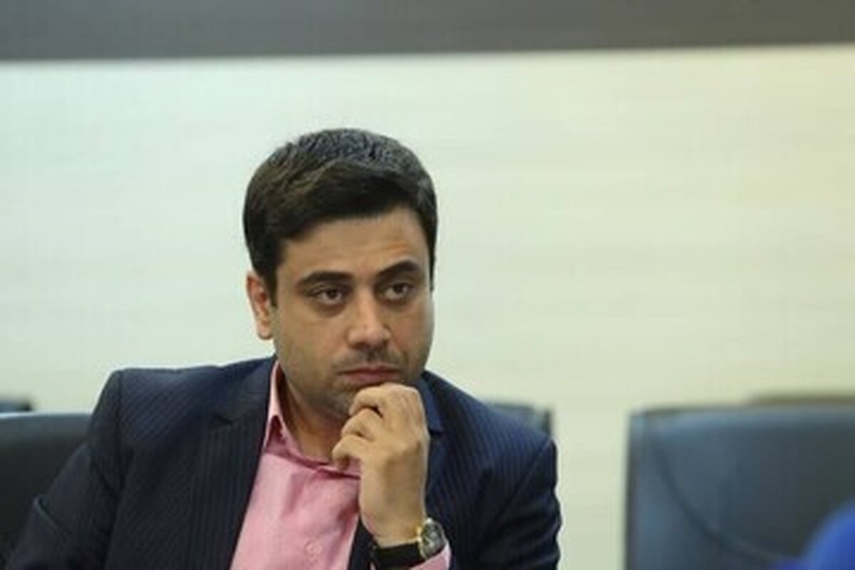 کنایه حامی قالیباف به ثابتی: میبینی مردم بنزین ۵۰ هزار تومانی رو خواستن! ولی تفکر رسایی و ثابتی رو نه