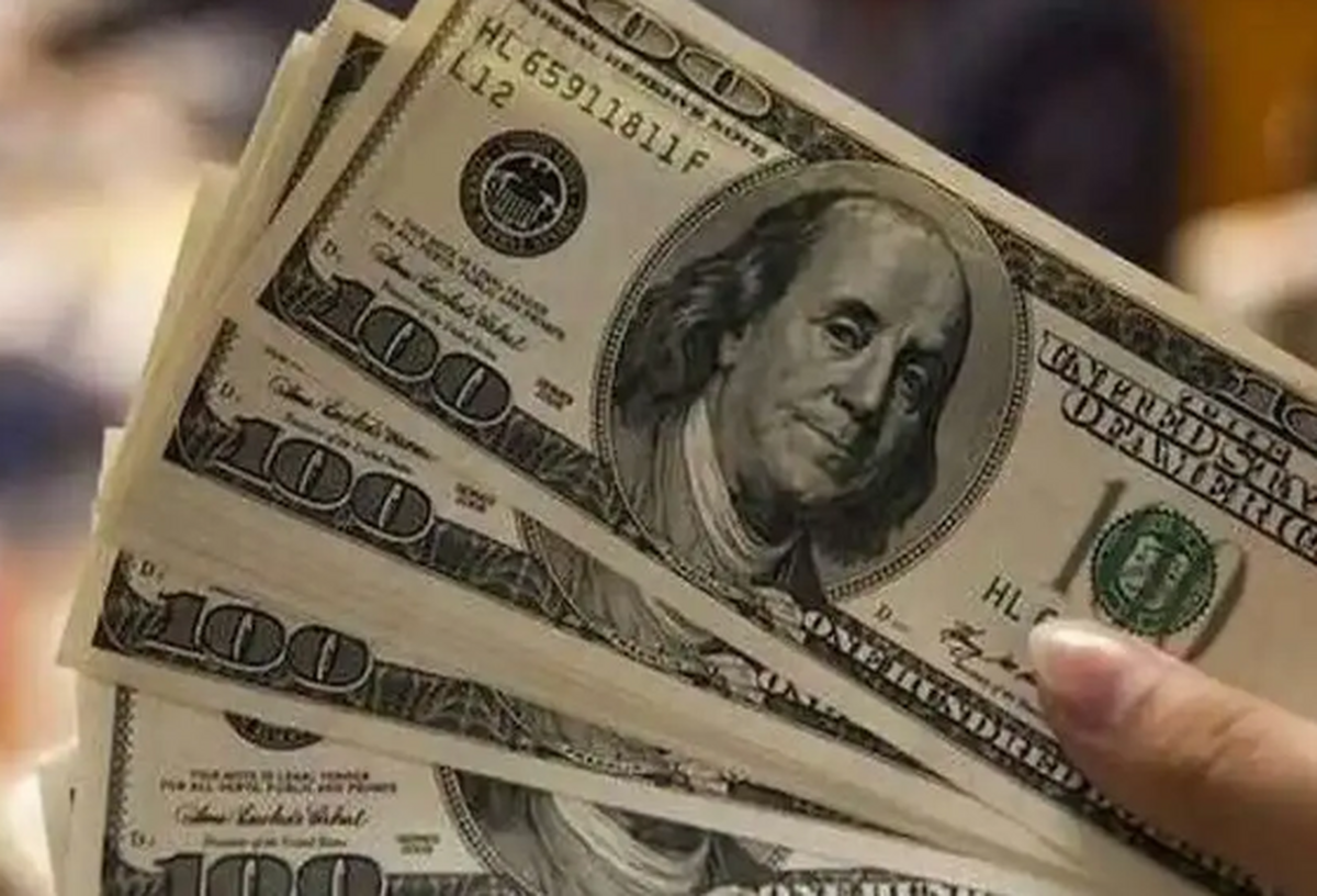 پیشبینی قیمت دلار ۱۷ تیر ۱۴۰۳؛ جهش تقاضا دلار را از ریزش منصرف کرد