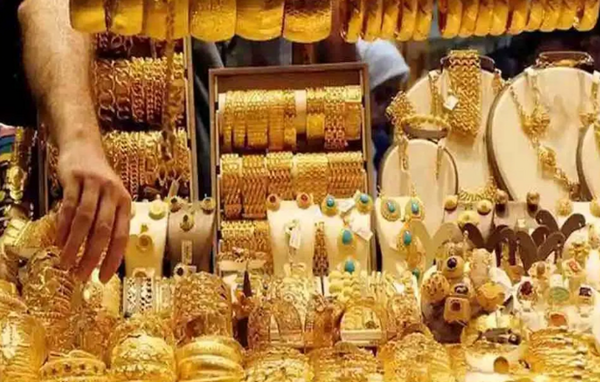 پیش بینی قیمت طلا و سکه ۱۸ تیر ۱۴۰۳؛ حباب سکه با حمایت دلار ریزشی شد