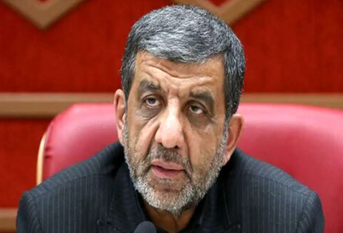 درخواست ضرغامی از نوازنده خیابانی: سلطان قلب‌ها بزن! +‌ویدئو