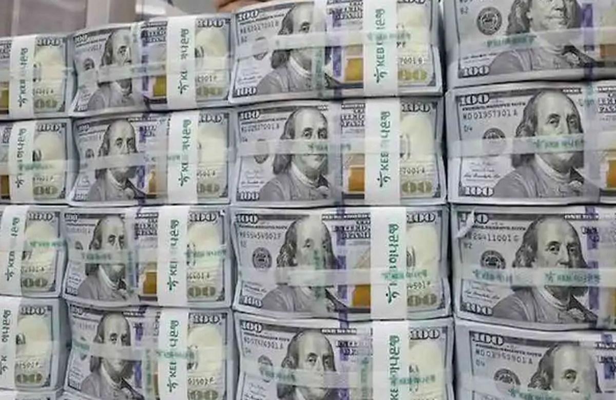 قیمت دلار امروز ۲ تیر ۱۴۰۳؛ دلار مبادله‌ای چقدر معامله شد؟ + جدول