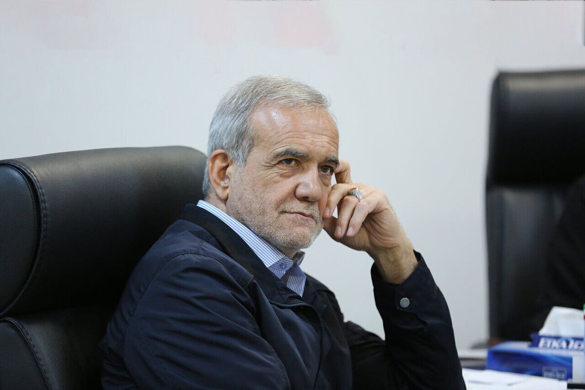 توهین جنجالی یک طلبه به رئیسجمهور منتخب؛ یزیدی خواندن پزشکیان در مراسم عزاداری