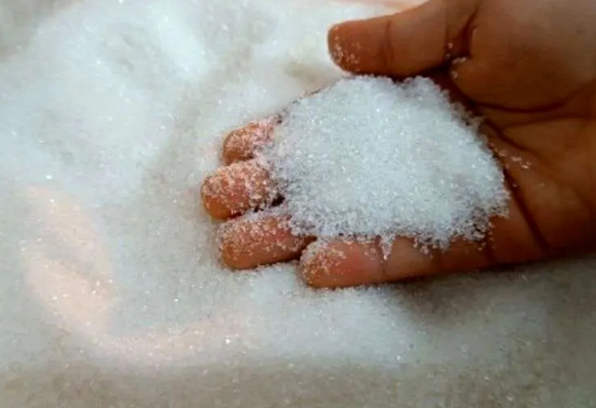 قیمت مصوب شکر در بازار چند؟