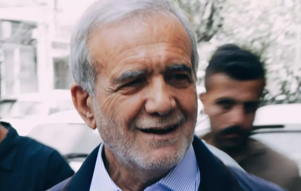دوشنبه ۲۶ شهریور؛ اولین نشست خبری رئیس جمهور پزشکیان دوشنبه ۲۶ شهریور؛ اولین نشست خبری رئیس جمهور پزشکیان