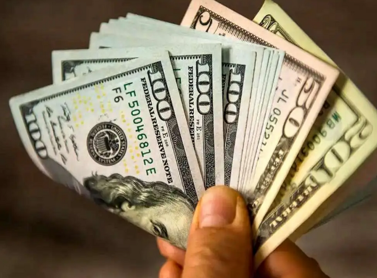 قیمت دلار امروز ۲۴ شهریور ۱۴۰۳؛ بازار ارز نزولی شد؟ + جدول قیمت دلار امروز ۲۴ شهریور ۱۴۰۳؛ بازار ارز نزولی شد؟ + جدول