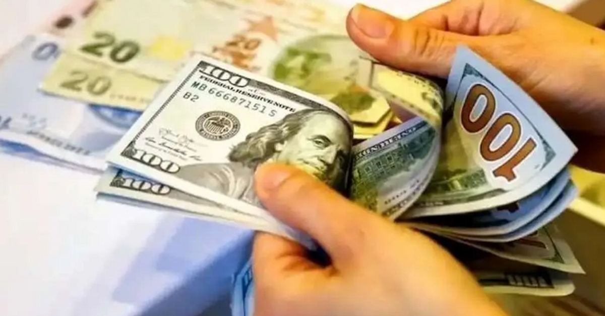 پیش بینی قیمت دلار ۲۶ شهریور ۱۴۰۳ / دلار آماده عقبنشینی در کریدور پنجم شد؟ پیش بینی قیمت دلار ۲۶ شهریور ۱۴۰۳ / دلار آماده عقبنشینی در کریدور پنجم شد؟