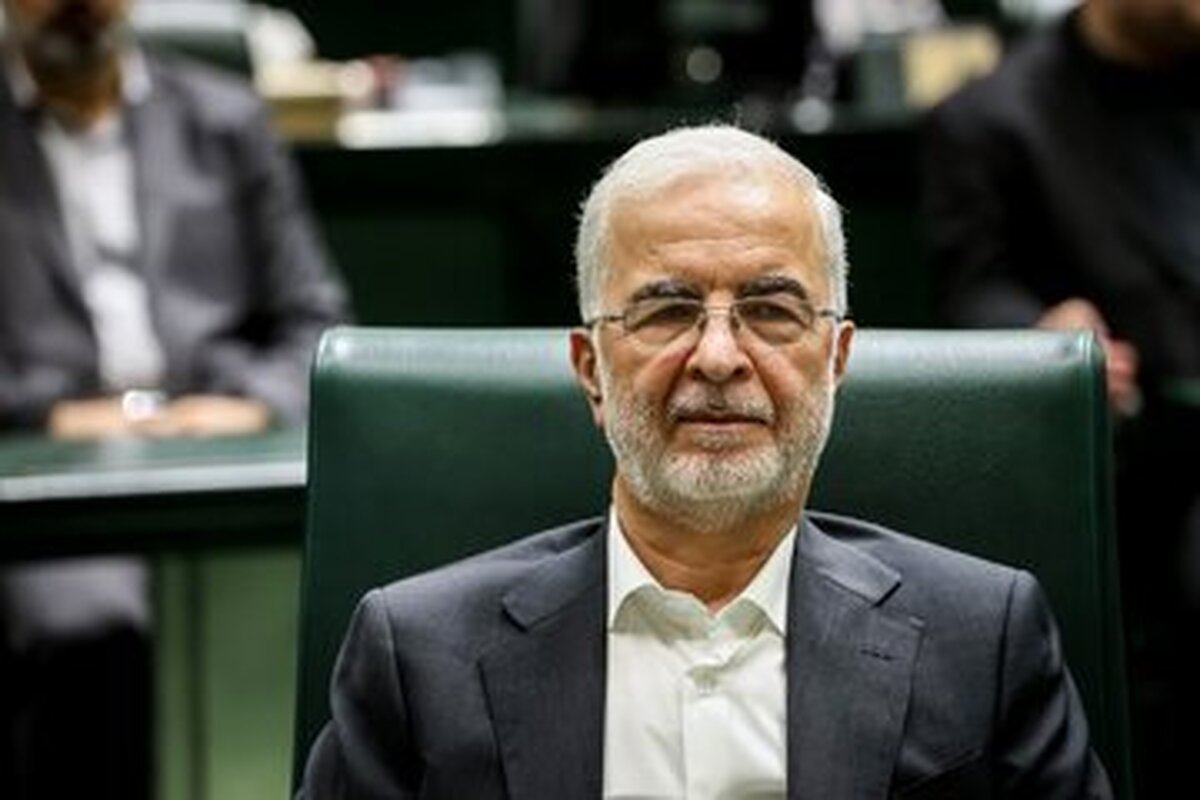 انتصاب مومنی به عنوان جانشین فرماندهی کل نیروهای مسلح در نیروی انتظامی انتصاب مومنی به عنوان جانشین فرماندهی کل نیروهای مسلح در نیروی انتظامی