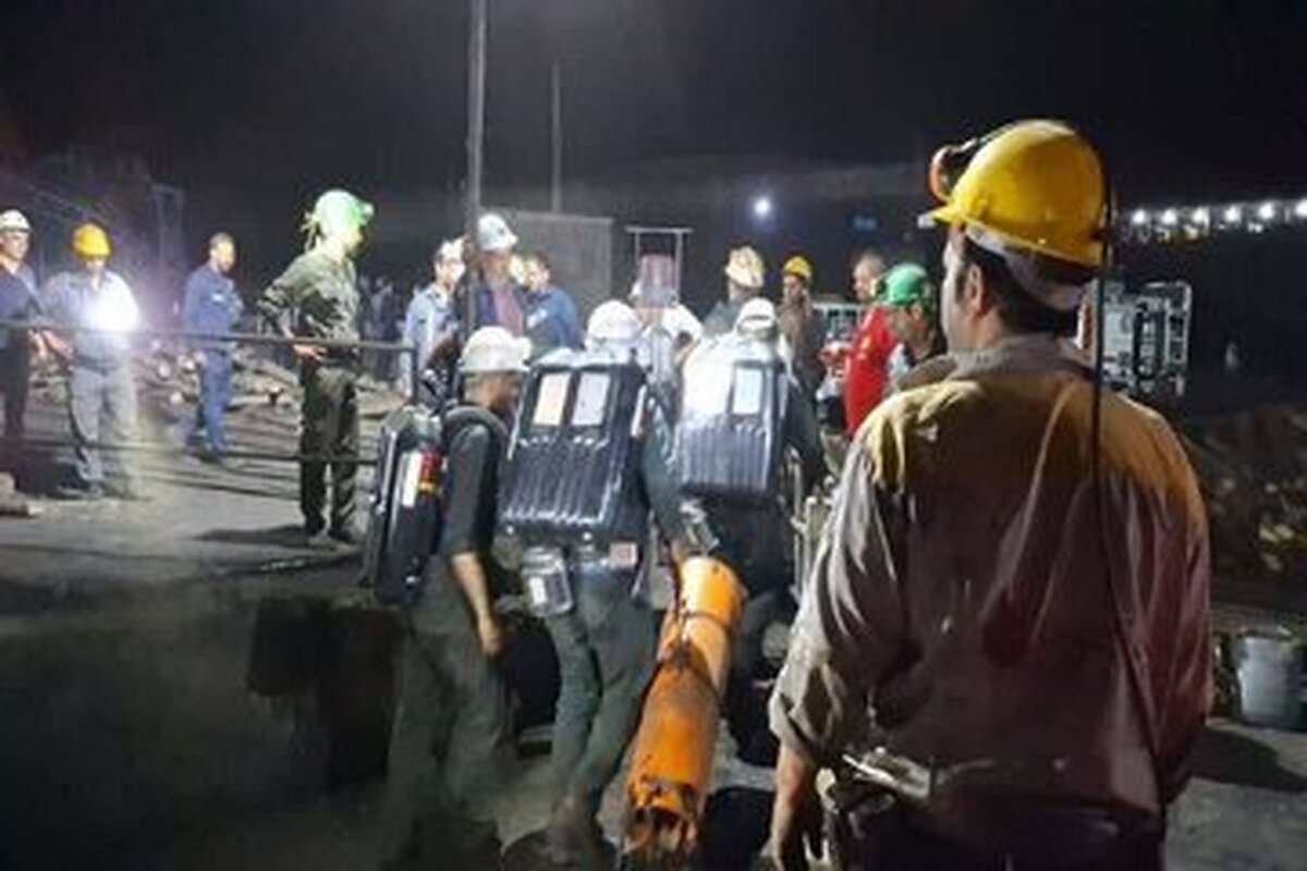 اسامی ۱۶ نفر از مصدومان حادثه معدن طبس اعلام شد اسامی ۱۶ نفر از مصدومان حادثه معدن طبس اعلام شد