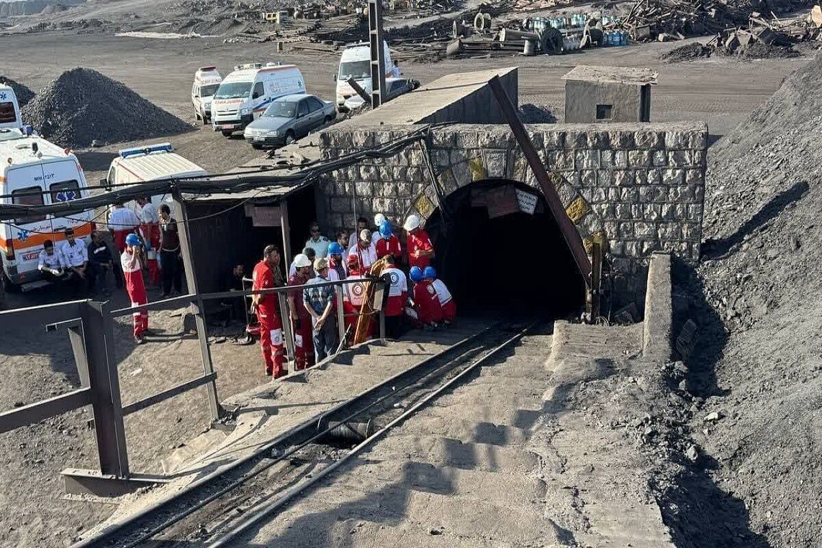 بر اساس شواهد در معدن معدنجو یک حفره گاز متان منفجر شده بر اساس شواهد در معدن معدنجو یک حفره گاز متان منفجر شده