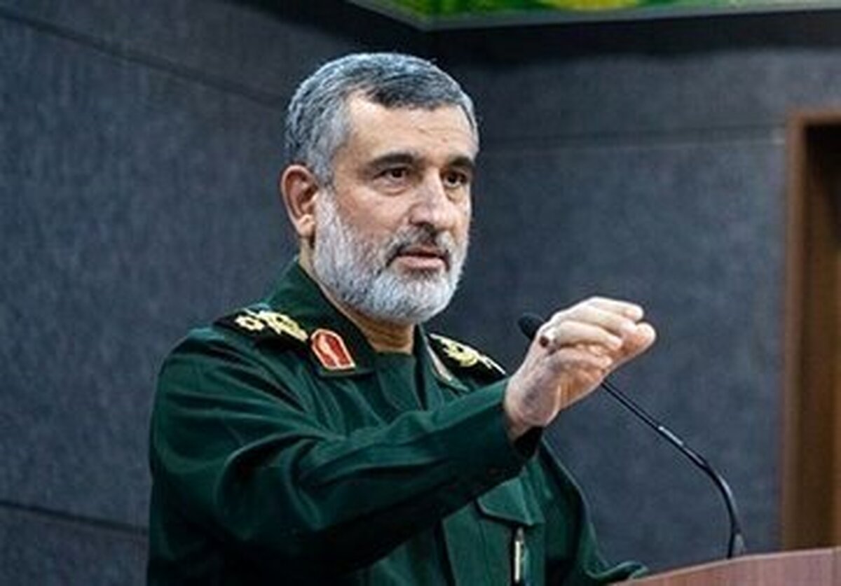 هشدار حاجی زاده: آماده پاسخی سخت و پشیمانکننده به هرگونه خطای دشمنان هستیم هشدار حاجی زاده: آماده پاسخی سخت و پشیمانکننده به هرگونه خطای دشمنان هستیم