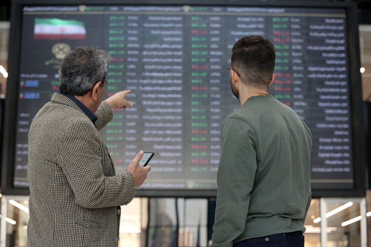 خروج پول از بورس سرعت گرفت خروج پول از بورس سرعت گرفت