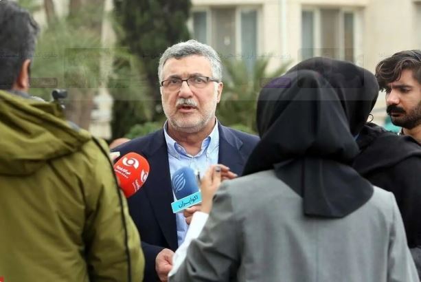 وزیر بهداشت: ارز ترجیحی دارو در سال آینده حذف می شود