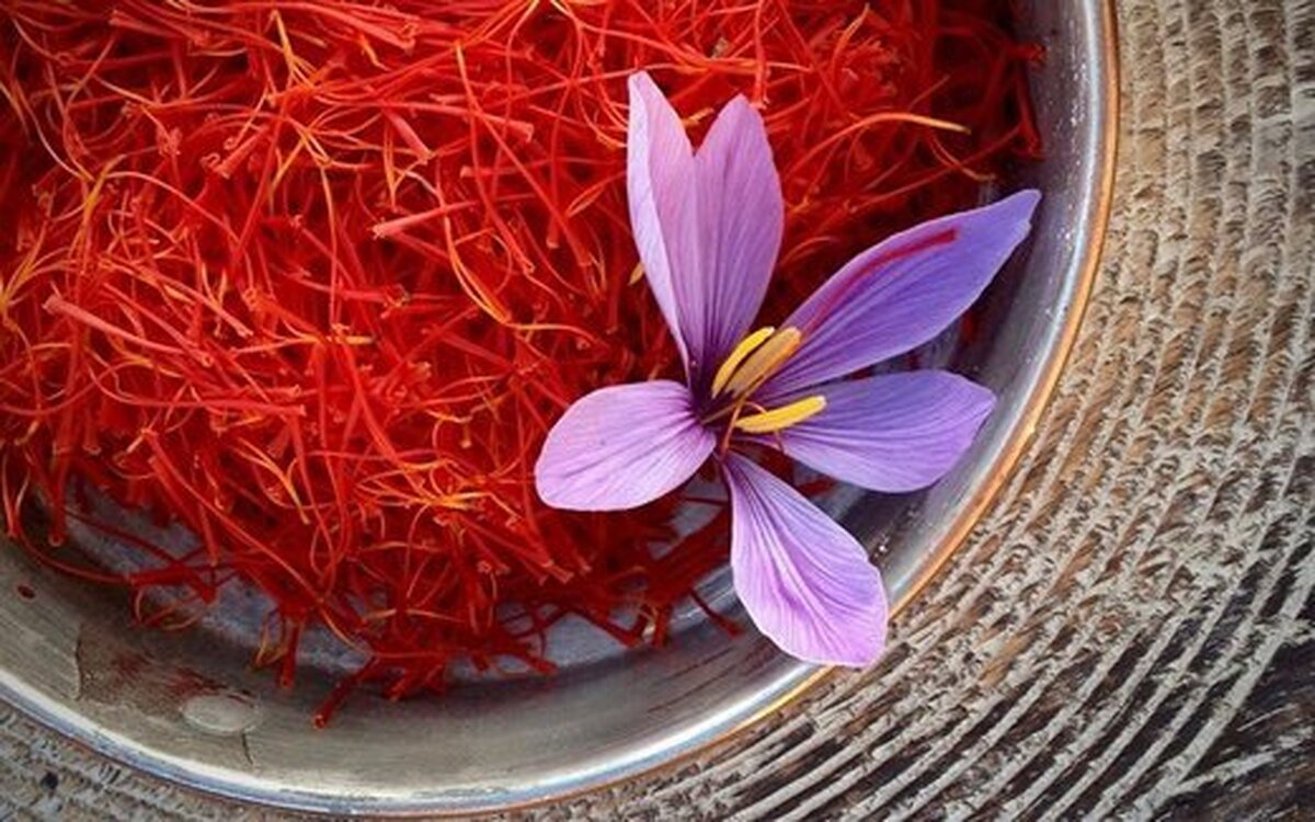 زعفران ۲۵ درصد گران شد زعفران ۲۵ درصد گران شد