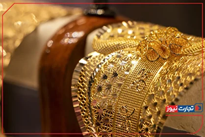پیش ‌بینی قیمت طلا و سکه امروز دوشنبه ۱۵ دی ۱۴۰۴ / فرمان بازار طلا در دست دلار ماند + جدول قیمت‌ها