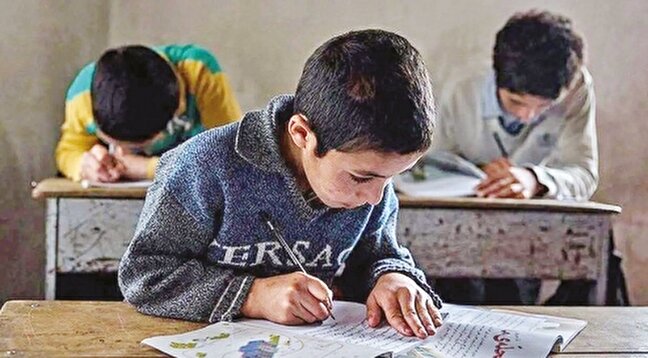 آموزش، آخرين سنگر مقابله با فقر و نابرابري است
