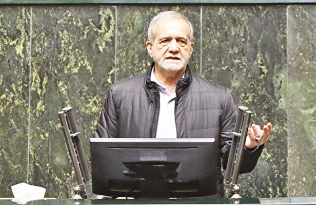 انتقاد نمايندگان از افزايش ۲۰ درصدي حقوق در ۱۴۰۵