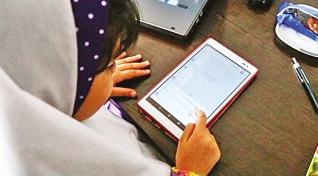 سوغات آموزش آنلاين براي دانش‌آموزان؛ افت تحصيلي، افسردگي و اضطراب