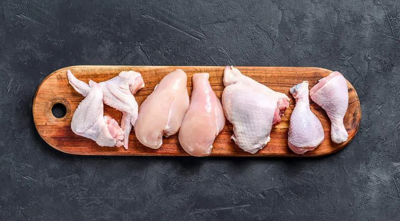 قیمت مرغ ۲۲۰ هزارتومان شد