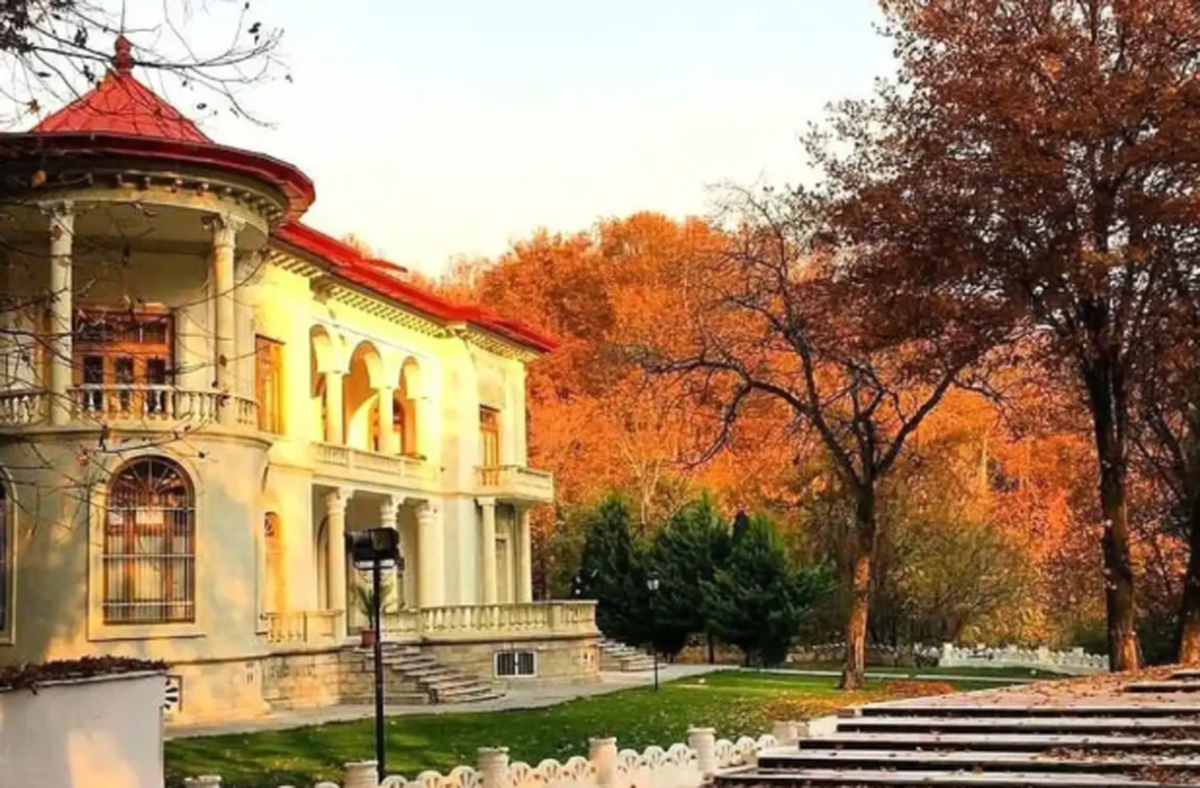 کاخ سعدآباد سالم است