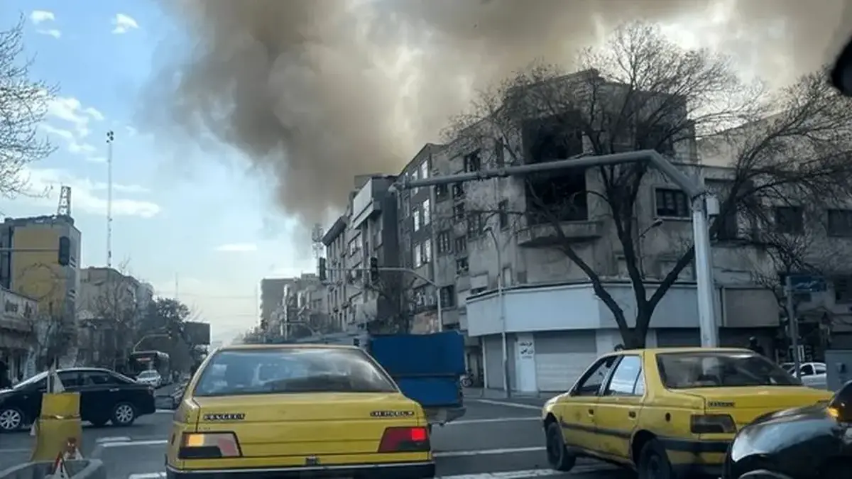 توصیه مهم هلال احمر به مردم: برخی انفجارها دو زمانه هستند/مردم از تجمع در محل اصابت خودداری کنند