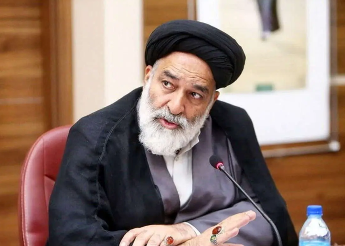 تجمعات شبانه مردمی در میادین تهران ادامه دارد