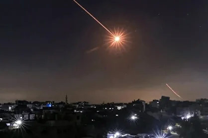 الجزیره : انفجارهای شدید تل آویو را لرزاند/ خسارات زیادی وارد شده است