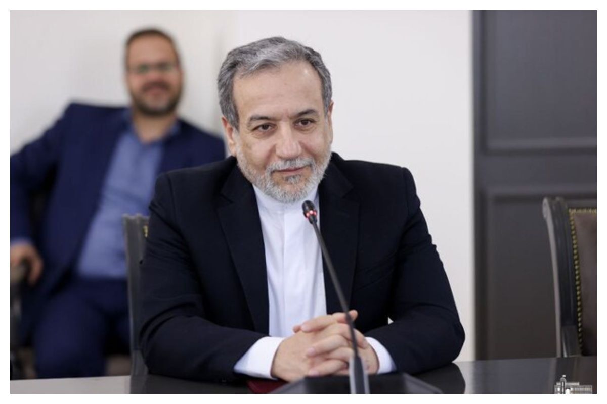 گفتوگوی عراقچی و مسئول سیاست خارجی اتحادیه اروپا گفتوگوی عراقچی و مسئول سیاست خارجی اتحادیه اروپا