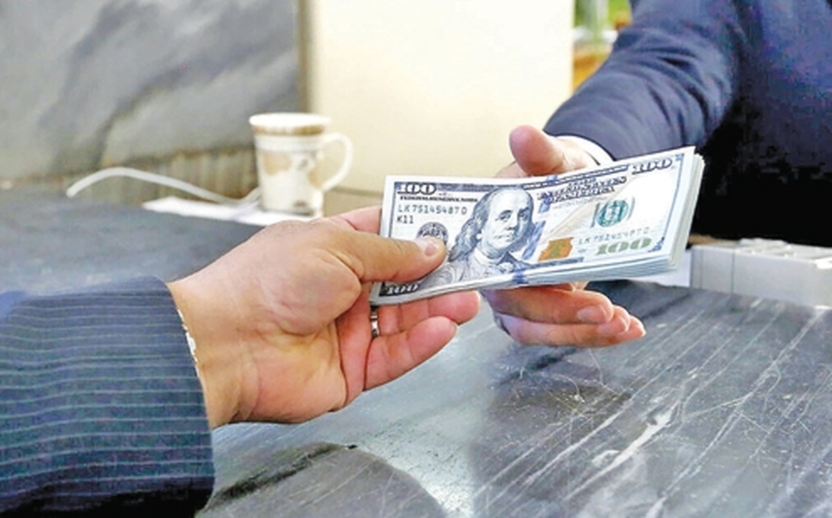 نرخ‌سازي سفته بازان در بازار ارز