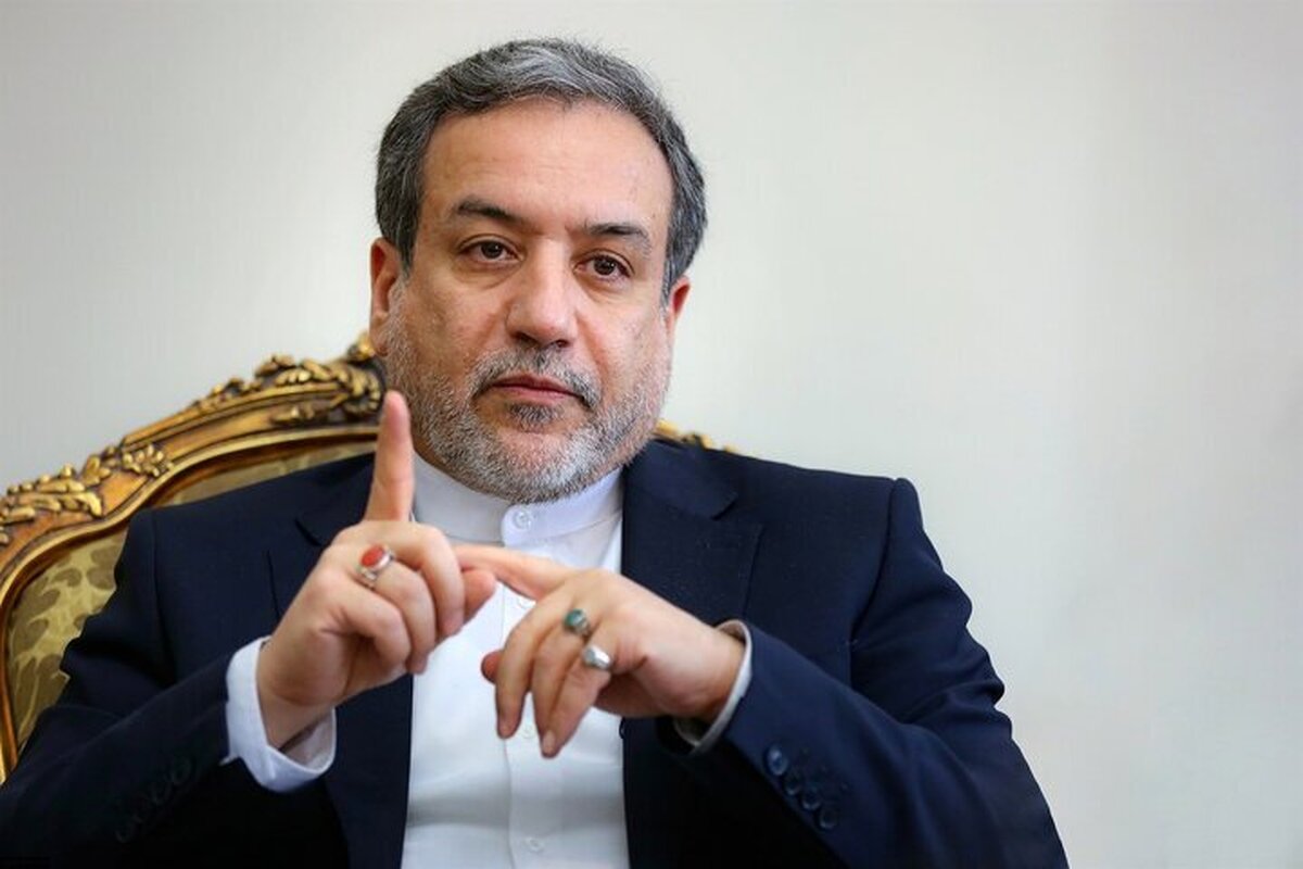 عراقچی به گروسی: ایران به هر تحرک نامناسب اروپا واکنش مقتضی نشان میدهد عراقچی به گروسی: ایران به هر تحرک نامناسب اروپا واکنش مقتضی نشان میدهد