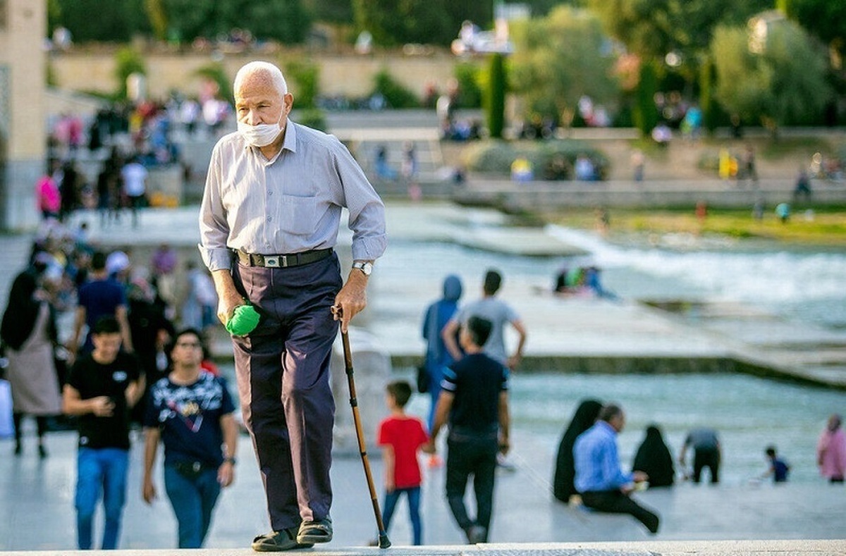 پرداخت هزینههای درمان بازنشستگان کارگری تا پایان اسفند پرداخت هزینههای درمان بازنشستگان کارگری تا پایان اسفند