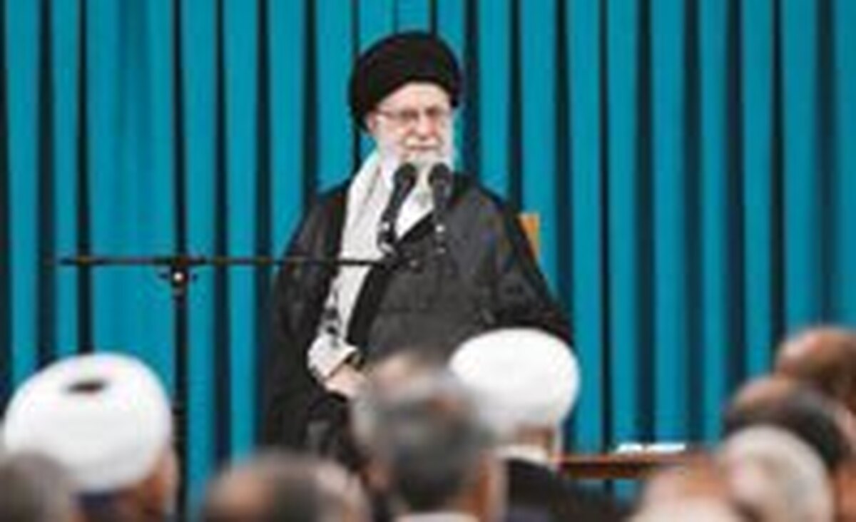 نمايندگان شأن و جايگاه بي‌نظير و وزين مجلس را حفظ كنند