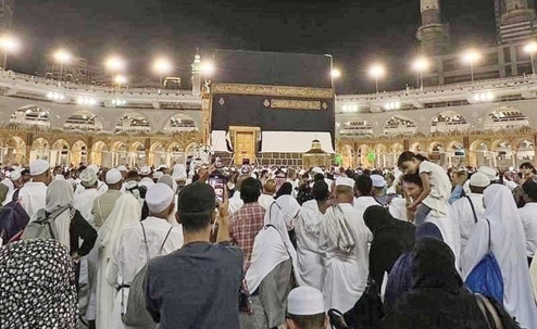 حجاج بايد از خوردن گوشت و شير شتر خودداري كنند