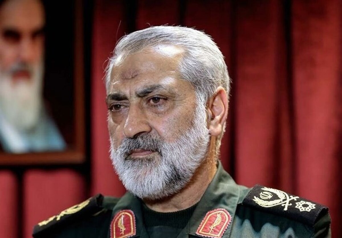 سخنگوی نیروهای مسلح: به حملۀ احتمالی رژیم اشغالگر قدس پاسخ کوبنده، جدی و پشیمانکننده خواهیم داد سخنگوی نیروهای مسلح: به حملۀ احتمالی رژیم اشغالگر قدس پاسخ کوبنده، جدی و پشیمانکننده خواهیم داد