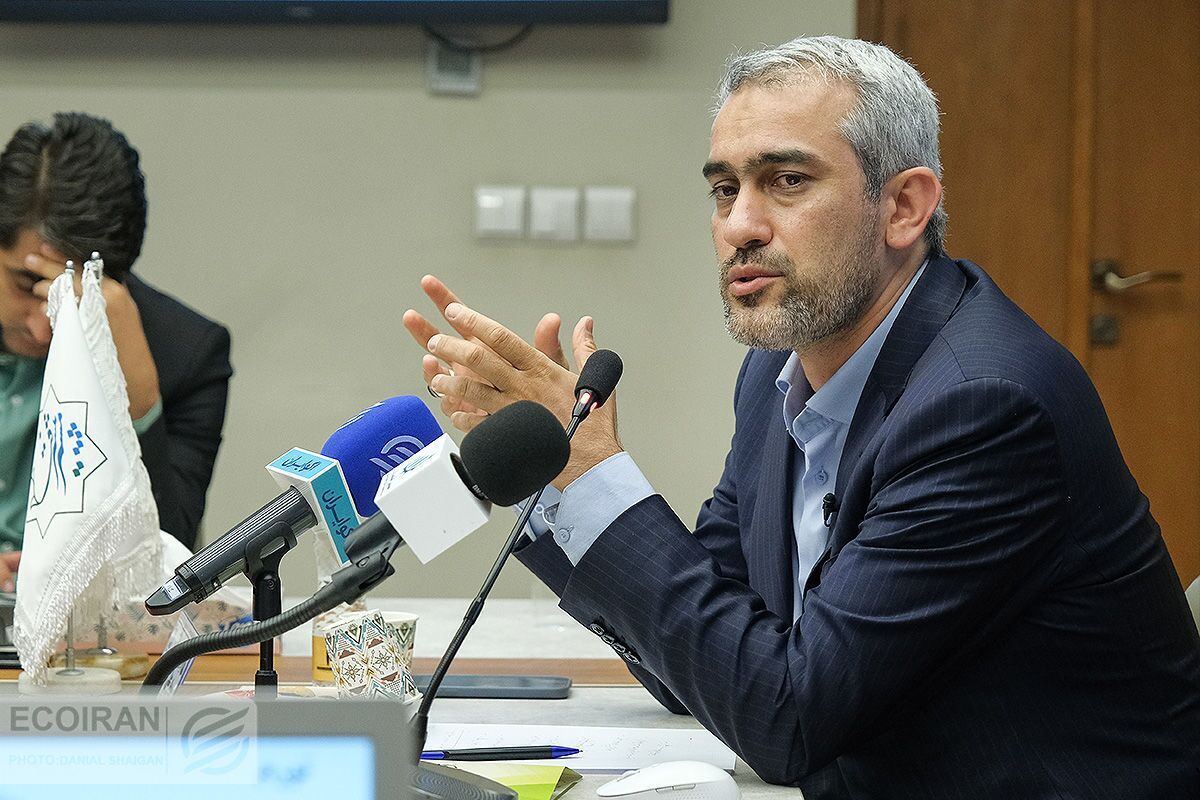 مدنیزاده: بسته های حمایتی جدید برای بازار سرمایه و صنایع آسیبدیده در راه است مدنیزاده: بسته های حمایتی جدید برای بازار سرمایه و صنایع آسیبدیده در راه است