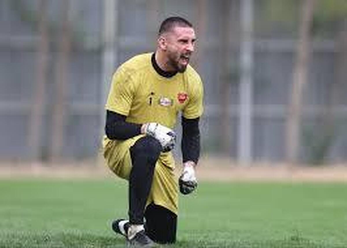 گندوز هم از پرسپولیس میرود هم از ایران گندوز هم از پرسپولیس میرود هم از ایران
