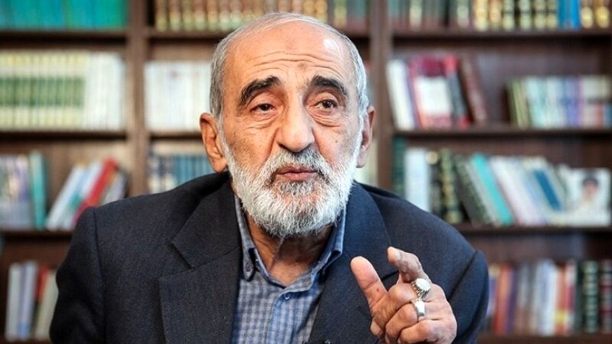 انتقاد تند حسین شریعتمداری از عراقچی : چرا میگویید دنبال محو اسرائیل نیستیم؟ این نظر امام بود انتقاد تند حسین شریعتمداری از عراقچی : چرا میگویید دنبال محو اسرائیل نیستیم؟ این نظر امام بود