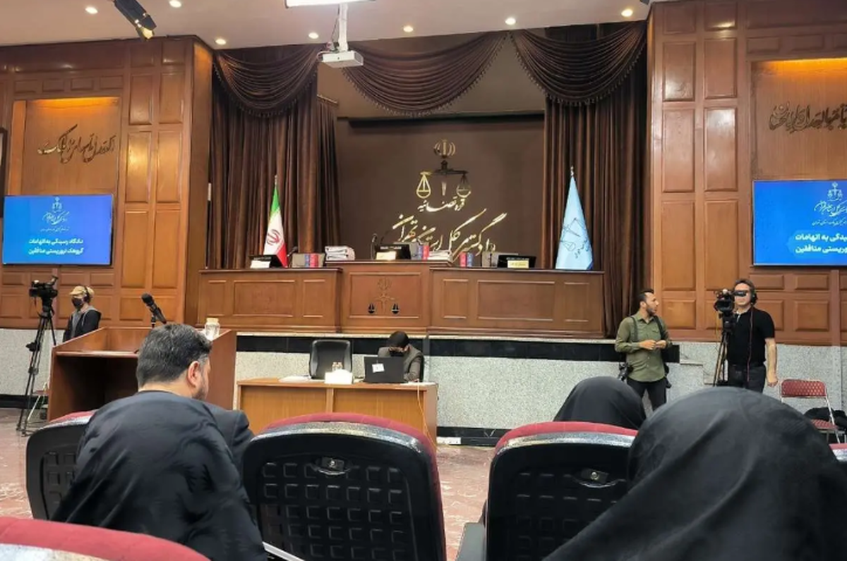 ماجرای تماس مشکوک با همسر شهید علیمحمدی