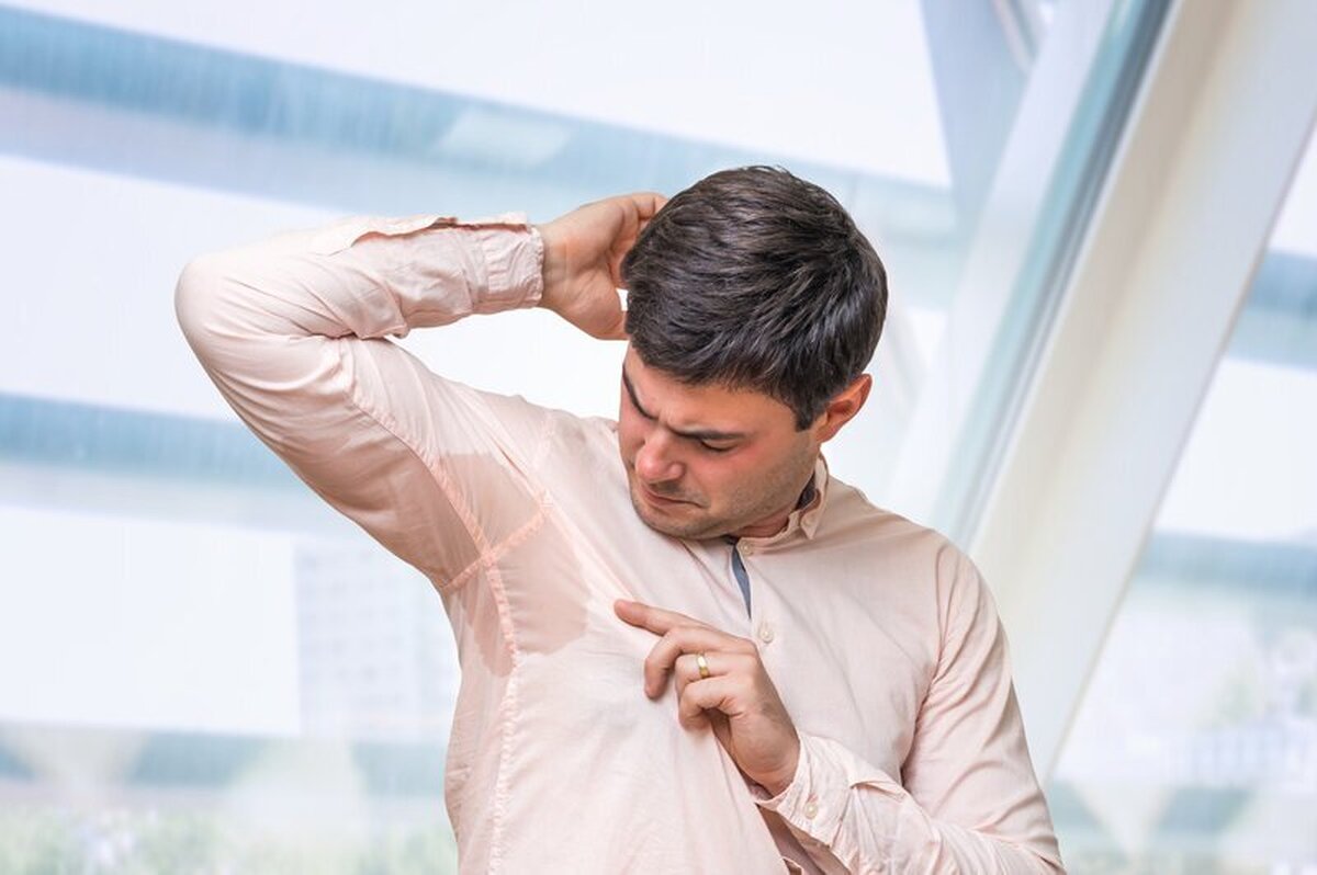 چه گیاهانی به کاهش بوی عرق کمک میکنند؟