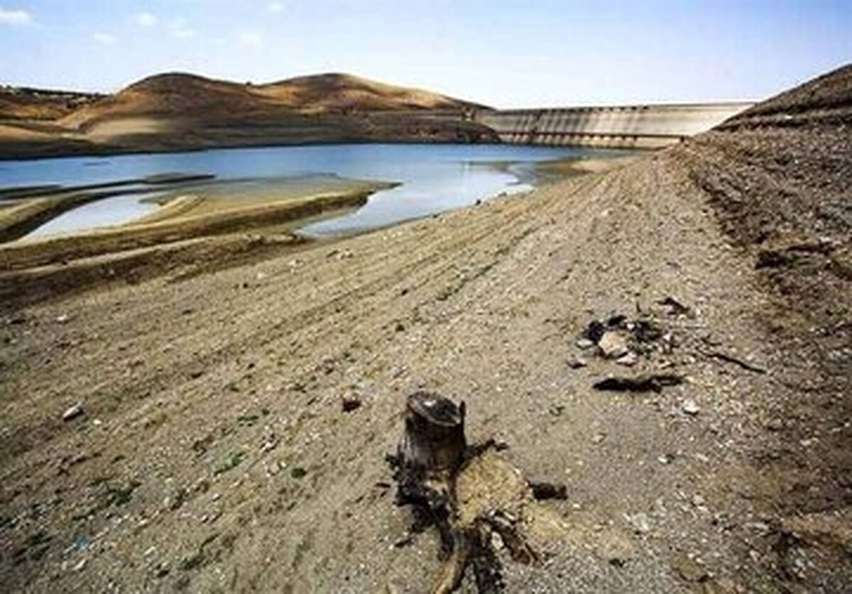 تصویر بحرانی و غم انگیز از سدهای شهر تهران/ آب تهران جیرهبندی میشود؟