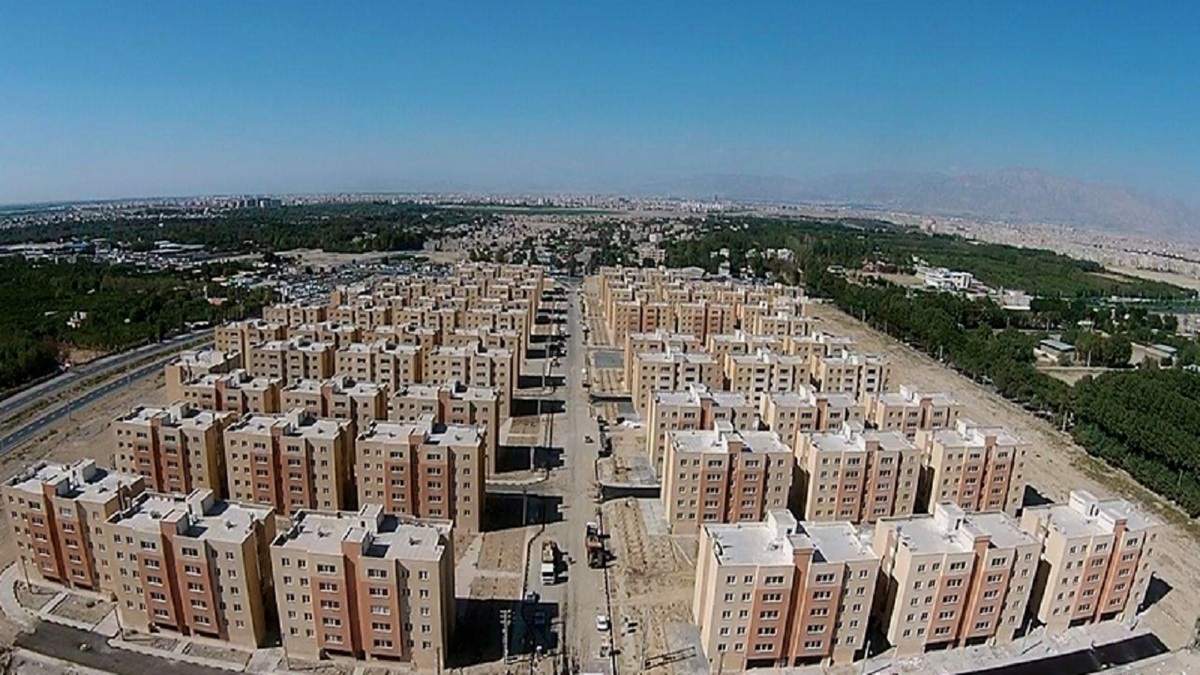 صرف ۱۲۰ میلیون لیتر آب آشامیدنی برای ساخت ۱۰ هزار واحد مسکونی بتنی