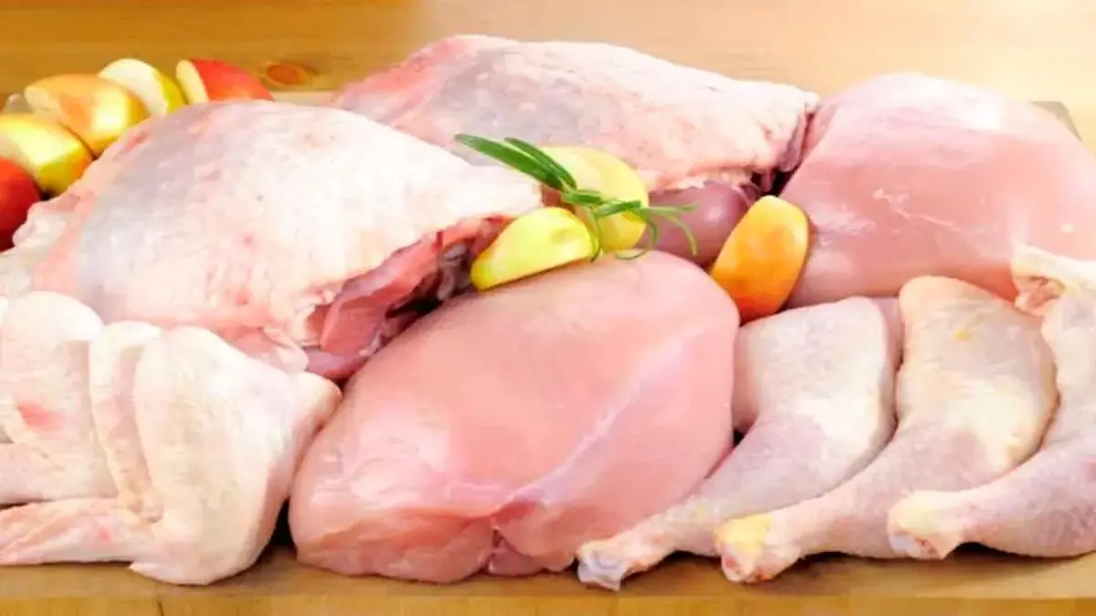 قیمت انواع گوشت مرغ تازه در میادین میوه و تره بار تهران اعلام شد