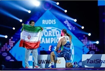 بعد از ١٢ سال تیم ملی کشتی آزاد ایران قهرمان جهان شد