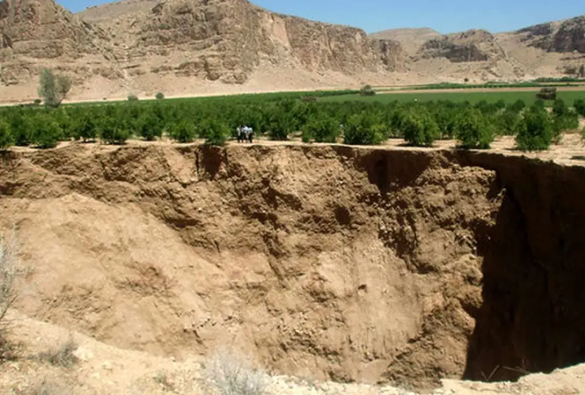 زنگ خطر فرونشست در ۵ شهر ایران به صدا درآمد